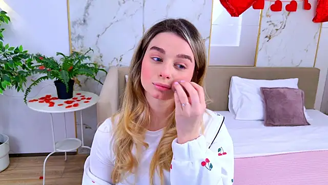 SweetyLicky online show from February 11, 4:12 pm