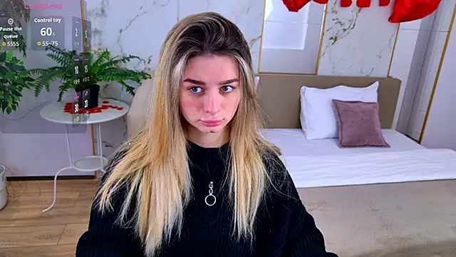 SweetyLicky online show from February 15, 4:03 pm