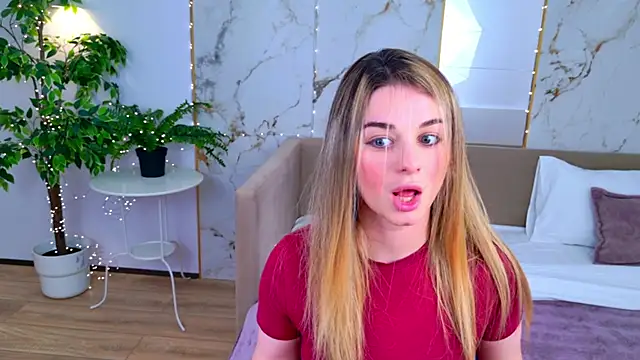 SweetyLicky online show from April 19, 3:22 pm