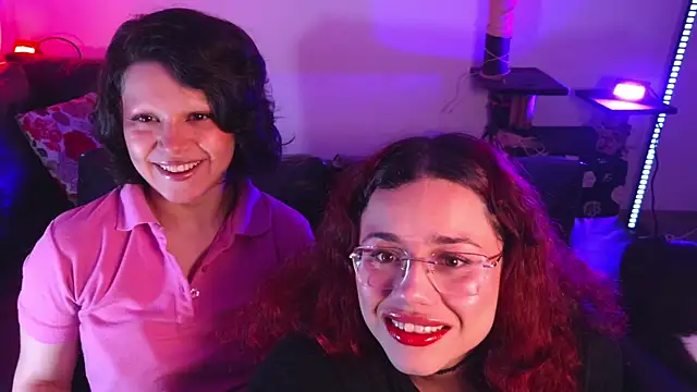 Snapshot of marsearth22_ chatting on April 7, 3:18 am marsearth22 online show from April 7, 3:18 am