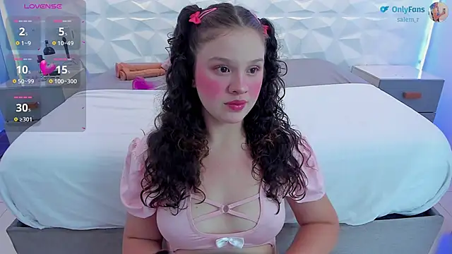 salem cute online show from November 25, 2:11 am