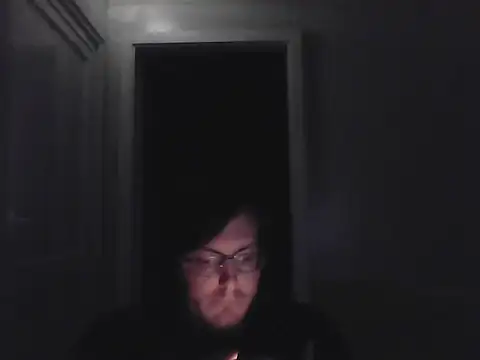 Snapshot of Dicksmsllmmmm chatting on May 23, 9:19 pm Dicksmsllmmmm online show from May 23, 9:19 pm