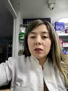 Snapshot of Sophie_del_Castillo chatting on January 9, 12:57 am Sophie del Castillo online show from January 9, 12:57 am