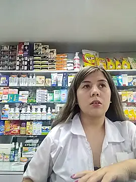 Snapshot of Sophie_del_Castillo chatting on January 15, 1:10 am Sophie del Castillo online show from January 15, 1:10 am