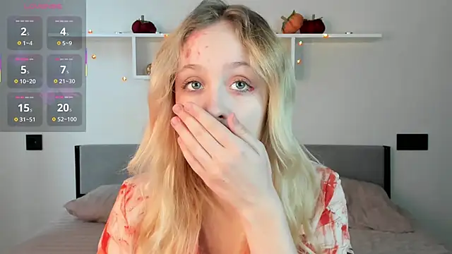 Julliakoill online show from November 1, 9:00 am