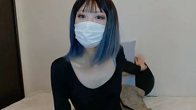 sarina at online show from November 10, 4:22 am