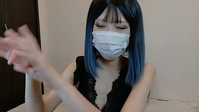 sarina at online show from February 11, 4:39 am