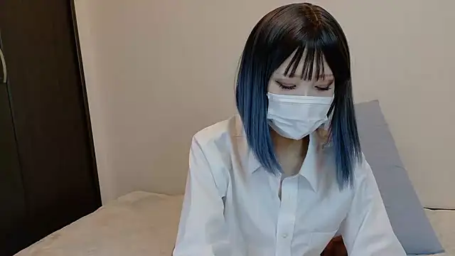 sarina at online show from March 22, 9:23 am