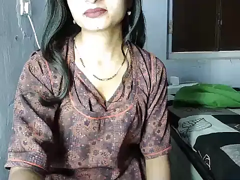Snapshot of ROSE_GOLDE chatting on June 8, 12:49 pm ROSE GOLDE online show from June 8, 12:49 pm