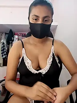 hotmanshi online show from October 4, 6:50 pm