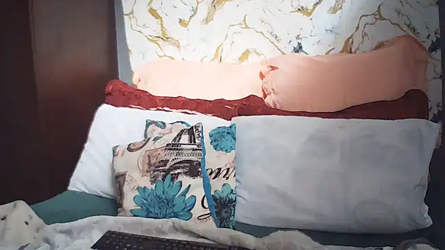 CouplesX96xx online show from April 18, 7:23 am