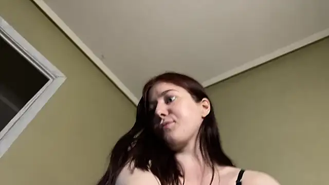 Snapshot of Marinpeach chatting on April 29, 5:30 pm Marinpeach online show from April 29, 5:30 pm