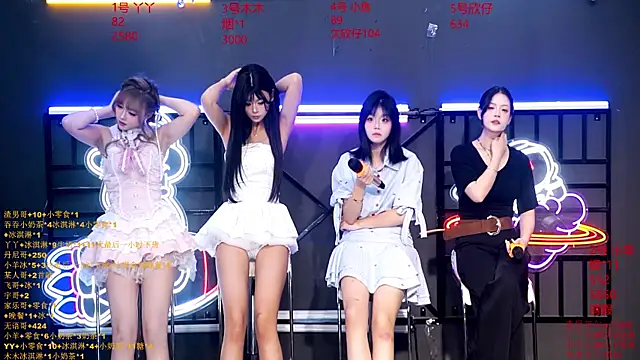 EYgirl222 online show from September 25, 8:18 am