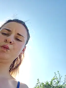 Melly4You online show from July 12, 3:25 pm