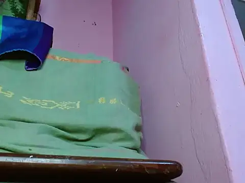 skinny1hugecock27 online show from February 4, 9:09 pm