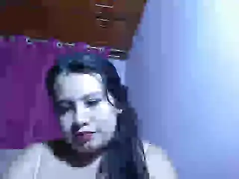 nina kisslove online show from November 18, 8:35 pm