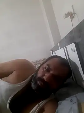 Snapshot of Hot-boy077 chatting on September 26, 12:03 am Hot-boy077 online show from September 26, 12:03 am