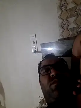 Snapshot of Hot-boy077 chatting on October 18, 7:14 pm Hot-boy077 online show from October 18, 7:14 pm