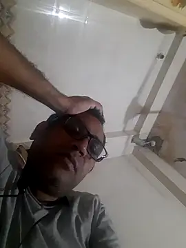 Snapshot of Hot-boy077 chatting on October 22, 9:31 am Hot-boy077 online show from October 22, 9:31 am