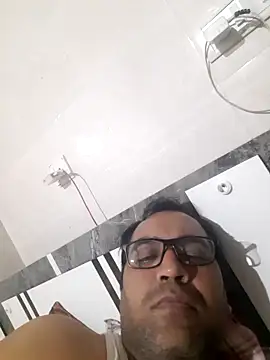 Snapshot of Hot-boy077 chatting on November 27, 3:03 pm Hot-boy077 online show from November 27, 3:03 pm