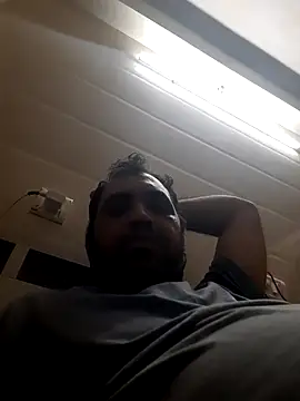 Hot-boy077 online show from March 1, 6:32 pm