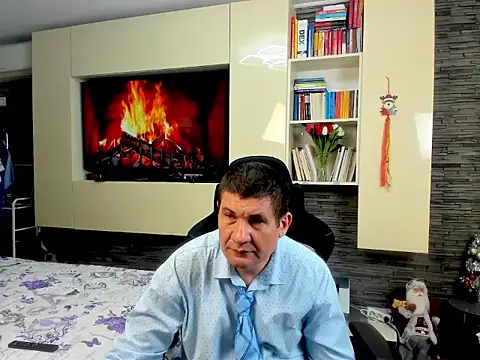 SpartacusDaddy48 online show from February 8, 10:07 am