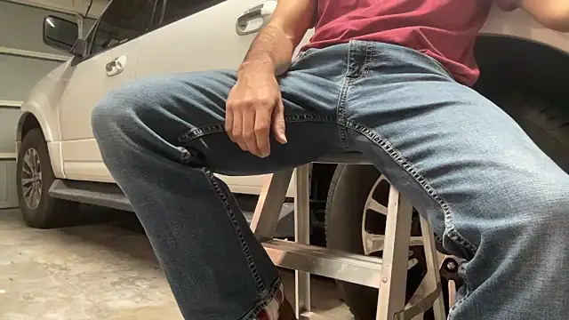 HorneyCowboy154 online show from September 25, 10:24 pm