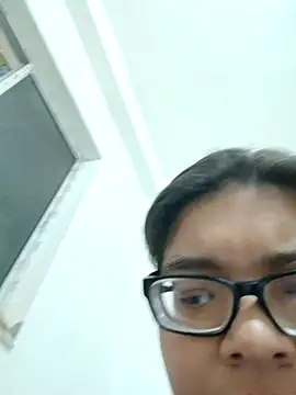 Snapshot of Elie_couple143 chatting on November 23, 7:24 pm Elie couple143 online show from November 23, 7:24 pm