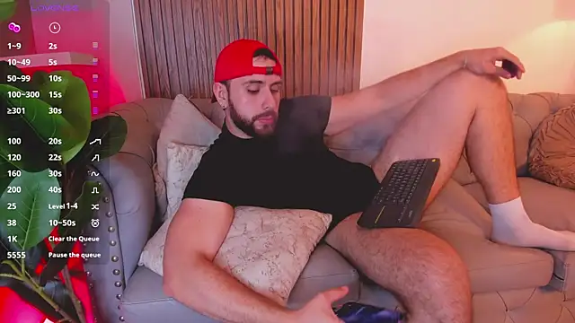 Maximo Wolff online show from April 21, 2:51 am