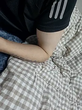 Snapshot of K_istp chatting on November 6, 11:11 am K istp online show from November 6, 11:11 am