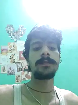Snapshot of Sushant001 chatting on March 28, 6:29 pm Sushant001 online show from March 28, 6:29 pm