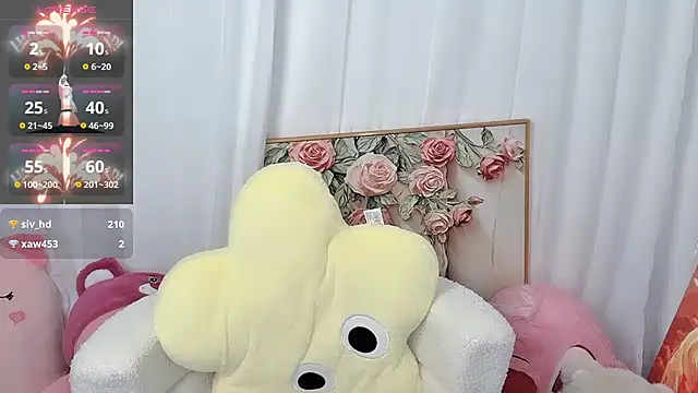 nini a online show from June 8, 1:28 am