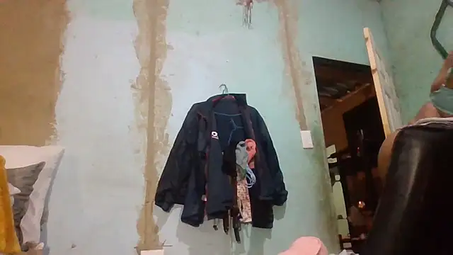 Nicky52 online show from April 15, 4:52 am