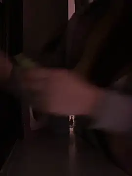 LollyLove  online show from December 3, 9:02 pm