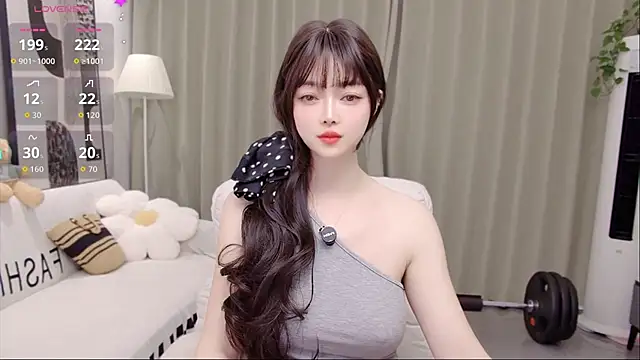 uikyy1 online show from April 3, 1:42 pm