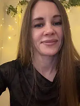 LucieMack online show from March 18, 5:27 pm