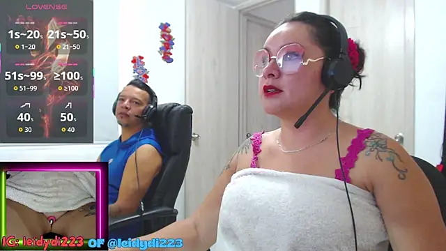 Snapshot of leidydi223 chatting on September 14, 10:20 pm leidydi223 online show from September 14, 10:20 pm