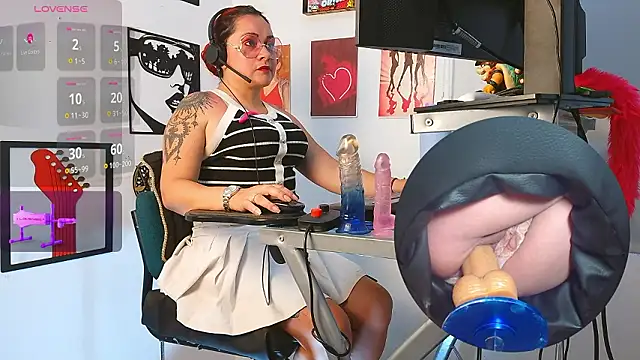 leidydi223 online show from March 15, 8:37 pm