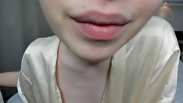 Camilla Kelly online show from November 21, 1:04 am