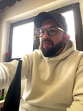 Snapshot of andrey1887 chatting on September 24, 12:41 pm andrey1887 online show from September 24, 12:41 pm