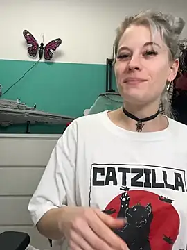 TheRealJessyLey online show from February 11, 7:41 pm