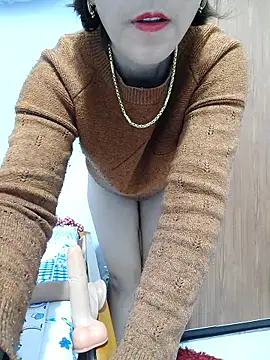 Rosalind xxx online show from January 11, 1:54 am