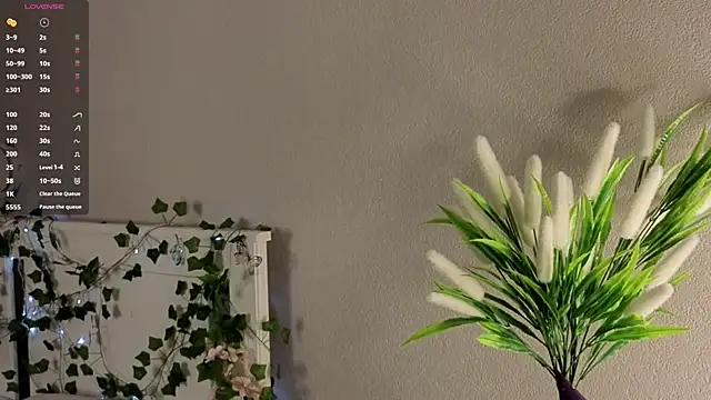 BlushinBloom online show from April 21, 5:58 am