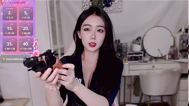 jiajia L online show from November 14, 3:00 pm