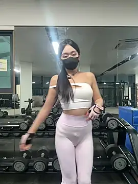 jiajia L online show from April 2, 11:19 am