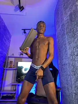 Brycce santos online show from February 27, 4:07 pm