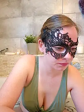 Squirtingcouple9094 online show from November 7, 8:14 am