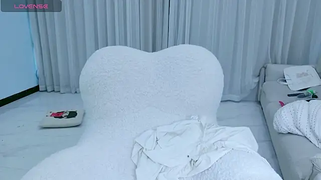 rainybb online show from October 19, 9:43 am