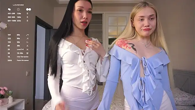 LilianBenskin online show from April 22, 4:26 am