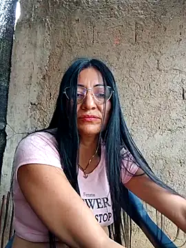 maturexxxnaughty online show from April 20, 12:52 pm